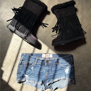 vintage low rise  holister shorts